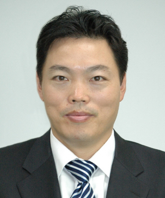 문재인 대통령은 3일 김오수 전 법무부 차관을 검찰총장 후보자로 지명했다. 연합뉴스.